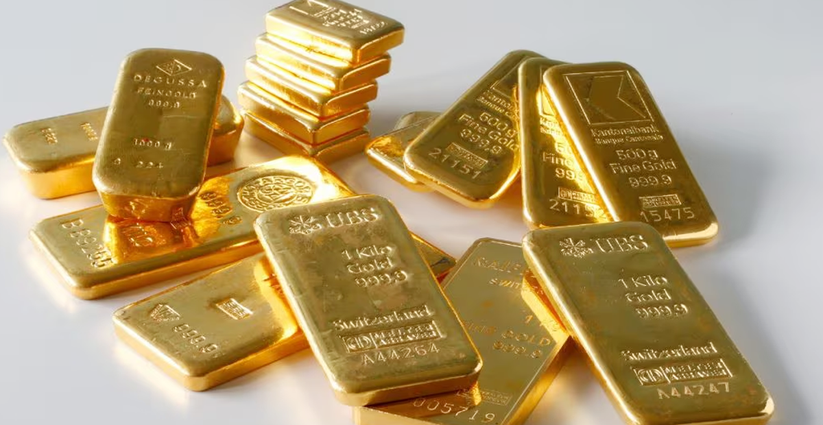 Gold Price Steady Above $2,300, Awaits US Data