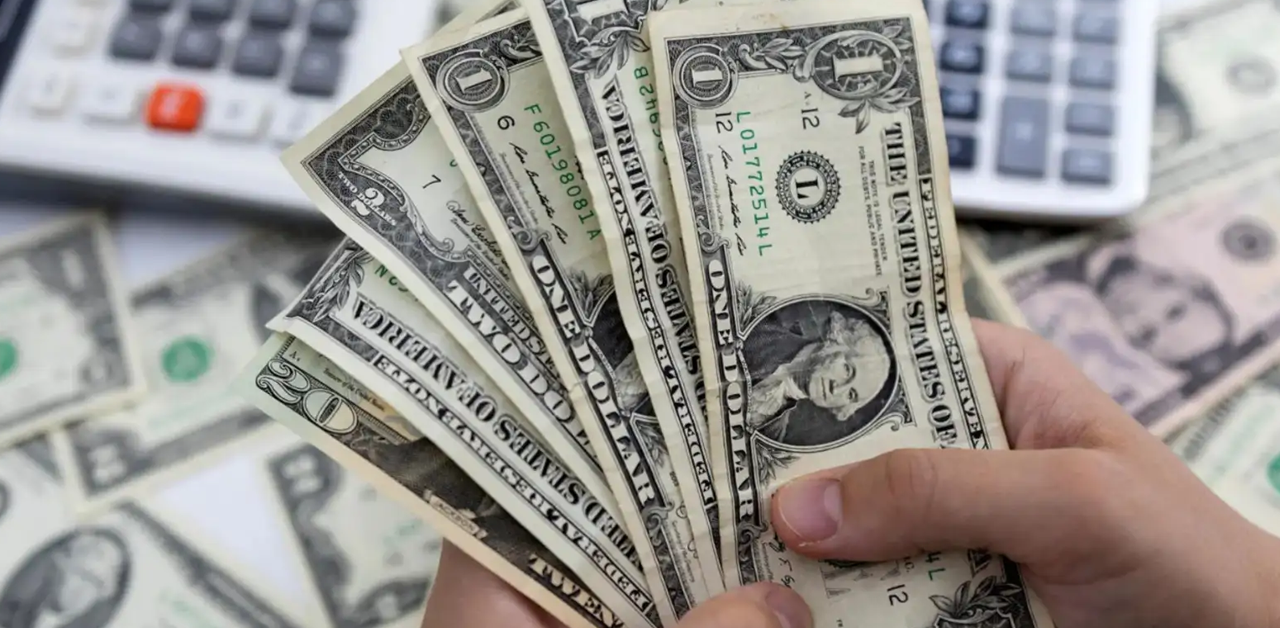 US Dollar Index Weakens