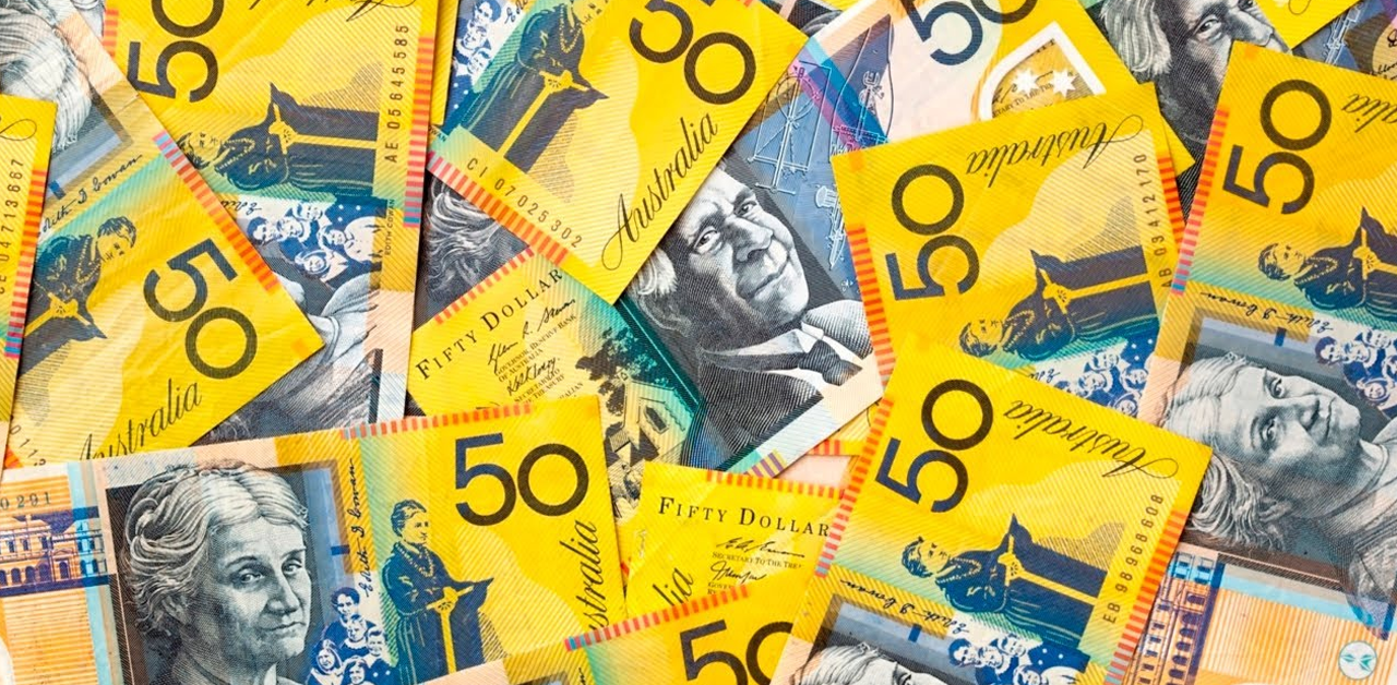 Australian Dollar Falls Due to Weak Housing Data and Strong US Dollar