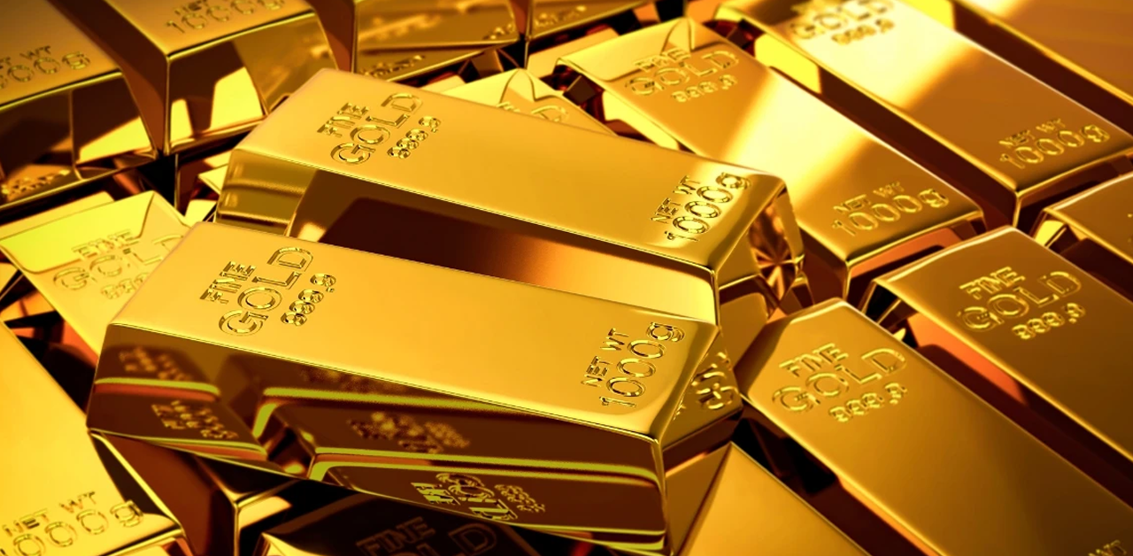 Gold Slips as Traders Take Profits