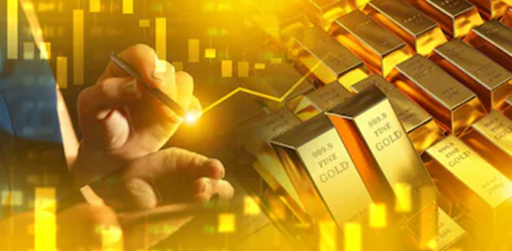 Gold Gains Amidst Rising Fed Rate Cut Bets