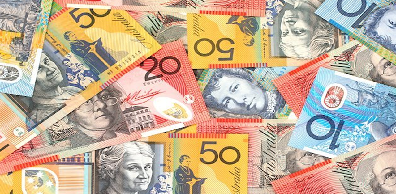 Australian Dollar Slips as Strong USD and RBA Bets Grow