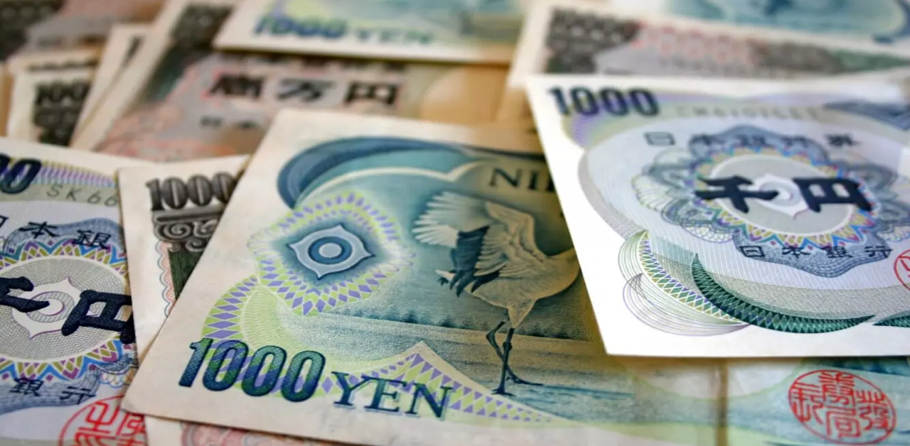 Japanese Yen Analysis: BoJ Rate Hike Buzz Limits Losses
