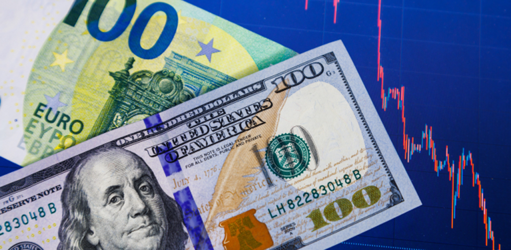 EUR/USD Slips Near 1.1900 Ahead of Key US Jobs Data