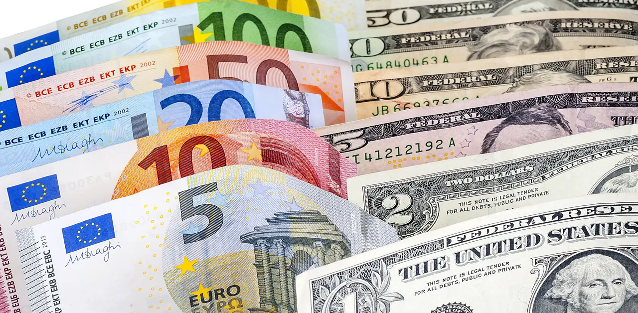 EUR/USD Slips Near